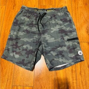 BODY GLOVE men athletic shorts